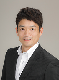 執行役員 塩川 仁章